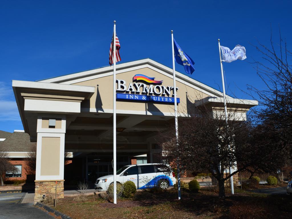 Hotel Baymont By Wyndham East Windsor Bradley Airport Exterior foto