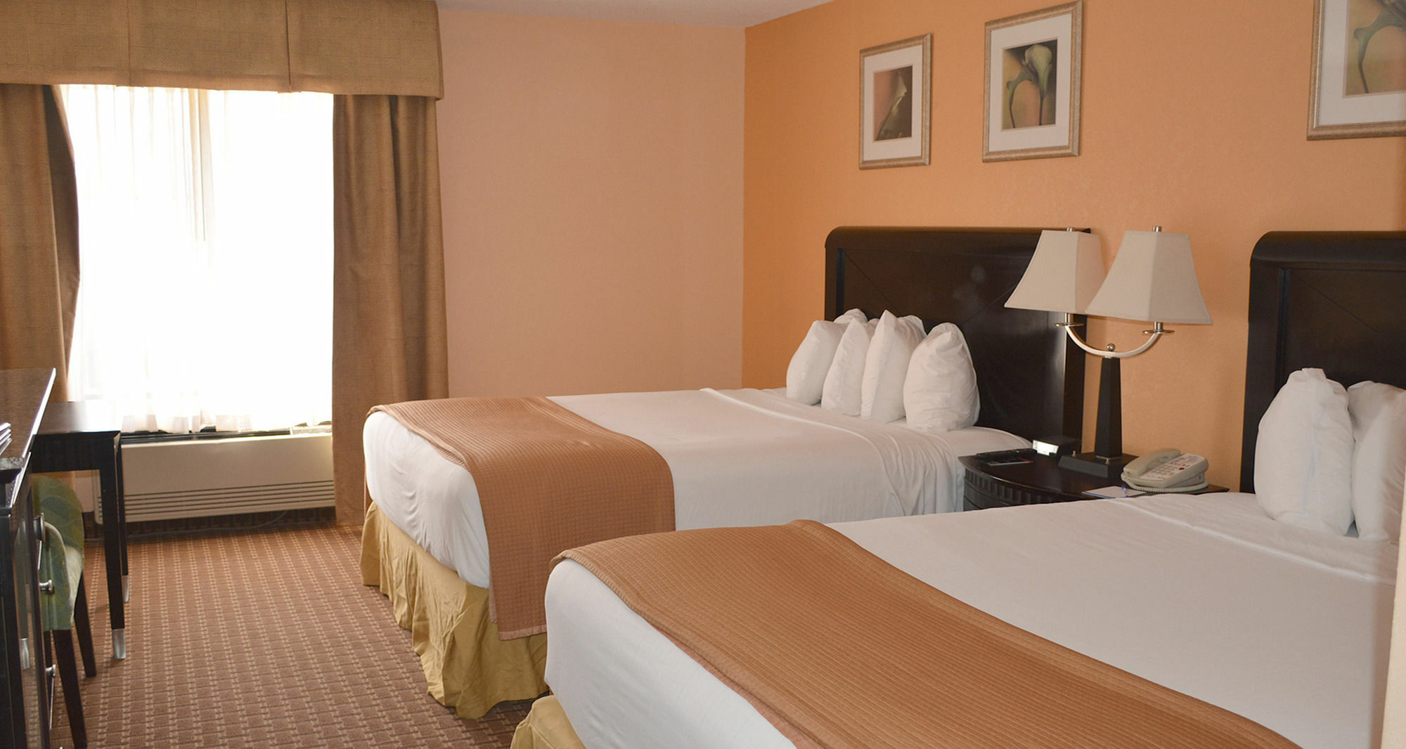 Hotel Baymont By Wyndham East Windsor Bradley Airport Exterior foto